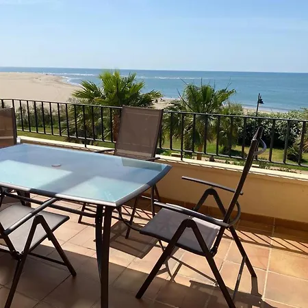 Magnifico Piso En 1º Linea De Playa En Apartment